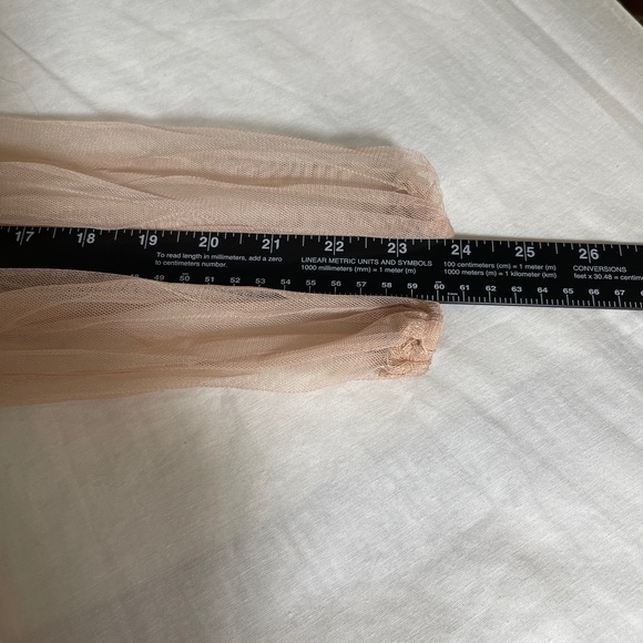 ELEGANT BLUSH/CHAMPAGNE STUNNER/ TULLE & LACE ROMANTIC/BOHO (S/M) - Picture 7 of 10